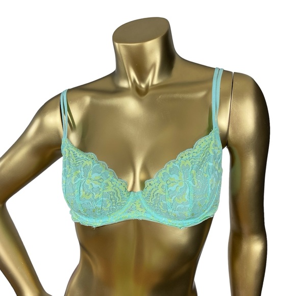 VICTORIA’S SECRET Vtg lace underwire bra 36C - Picture 1 of 9
